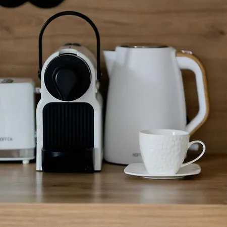 Appartement With Parking And Garden Near The Pge Stadium In By Renters