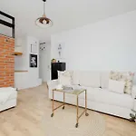 With Parking And Garden Near The Pge Stadium In By Renters *